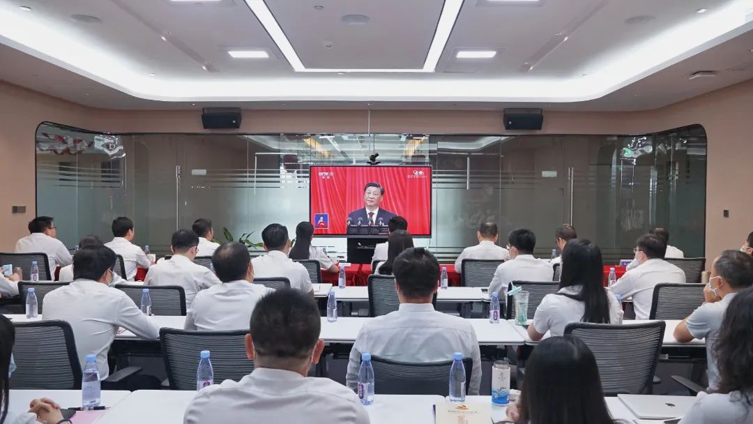 js3333线路检测中心集团党员职工当真收看党的二十大开幕会