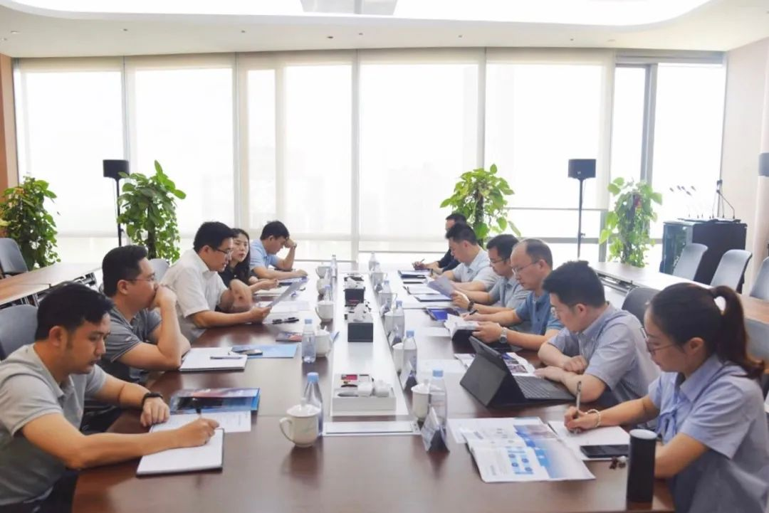 广西推算中心董事长黄永刚一行到访js3333线路检测中心集团